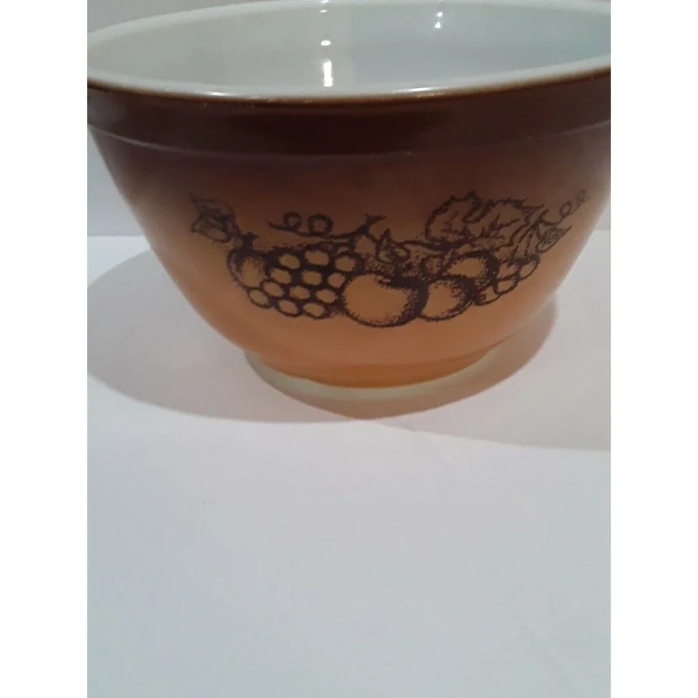 Pyrex 401 Nesting Mixing Bowl Old Orchard 1 1/2 Pint 750ml Grapes Fruit